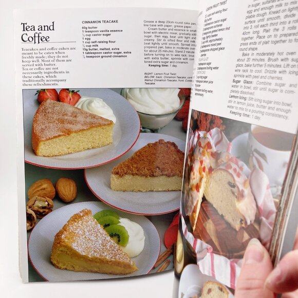 VINTAGE Cakes and Slices dessert recipe cookbook ~ Softcover Australian book - Picture 13 of 16